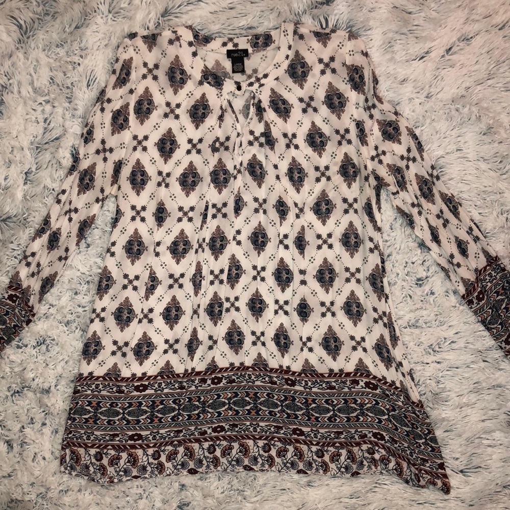 Keyhole Blouse